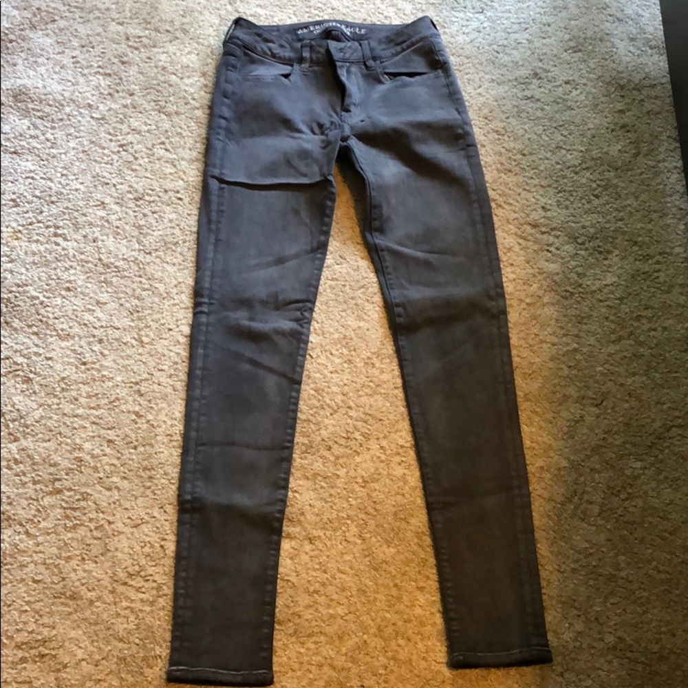 AE gray jeggings